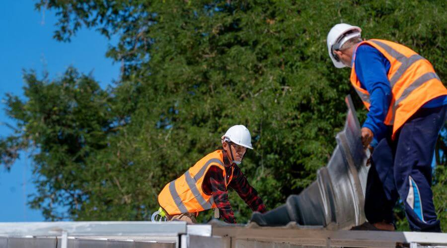 Professional new roof installation services in Los Indios, TX